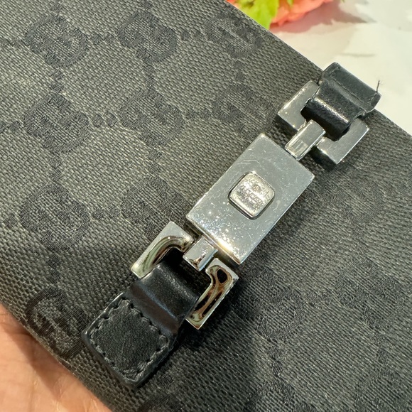 Authentic Gucci wallet - Picture 9 of 11